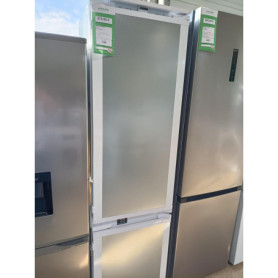 Réfrig. combiné BEKO BCHA306E4SN