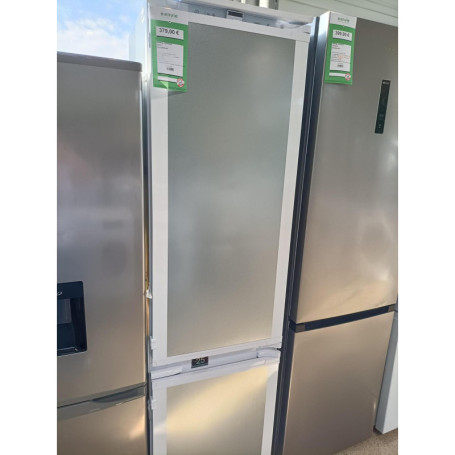 Réfrig. combiné BEKO BCHA306E4SN