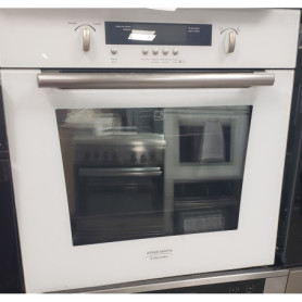 Four ARTHUR MARTIN ELECTROLUX FE6426W